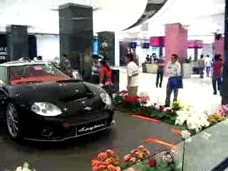 Luxurious Zen Shopping Mall in Bangkok