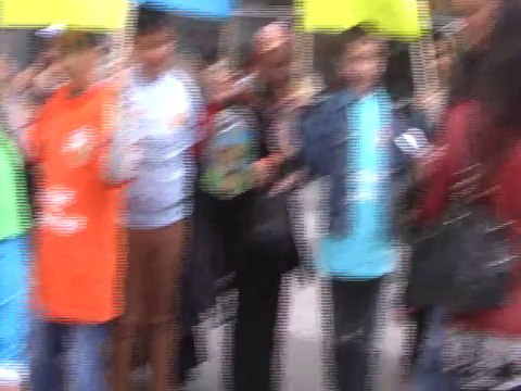 Eskişehir Otistik Çocuklar Farkındalık Derneği Melekleri ile Vosbağa Derneği Üyesi Amcalarının Şehir Turu