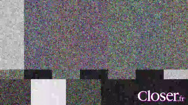 Zap Hebdo : Karine Le Marchand ose les blagues salaces dans TPMP