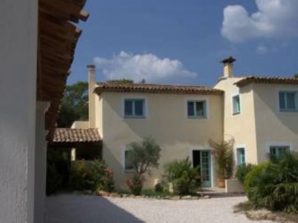 GITES OU CHAMBRES D HOTES A VENDRE VAR