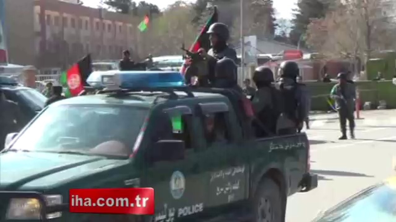 Afganistan İçişleri Bakanlığı'na intihar saldırısı