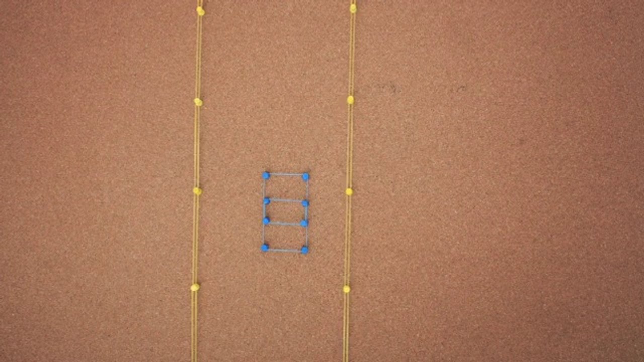 Stop motion short film made with elastics : A GIRL NAMED ELASTIKA