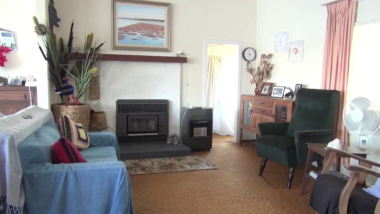 The Bach, Little Waihi