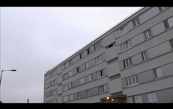 Amiante dans les HLM : on ne sait pas où c'est, on ne sait pas quoi faire , déplore Salima - 03/04