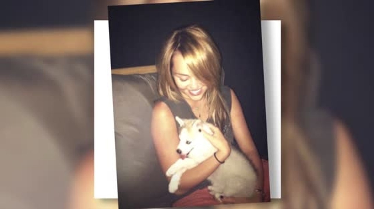 Miley Cyrus,am Boden zerstört,nach dem Tod ihres Hundes Floyd