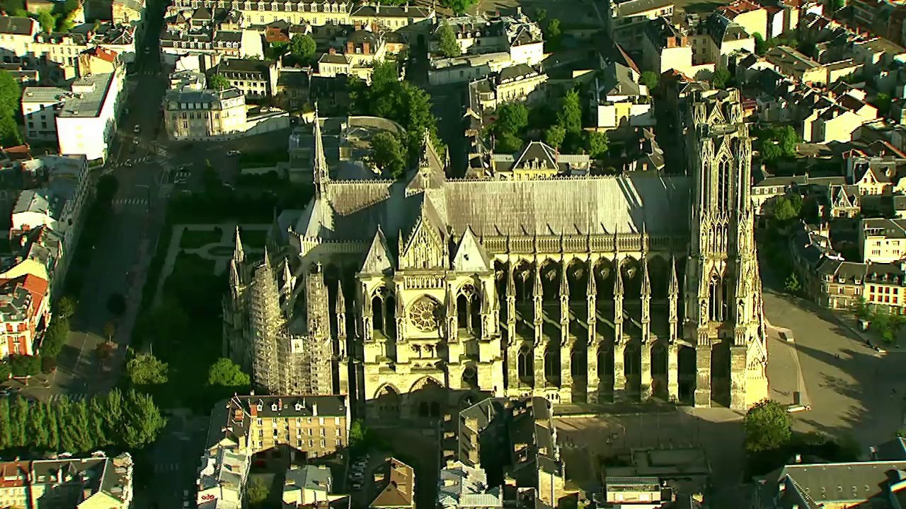 Clip Bulle d'air : la région Champagne-Ardenne vue du ciel