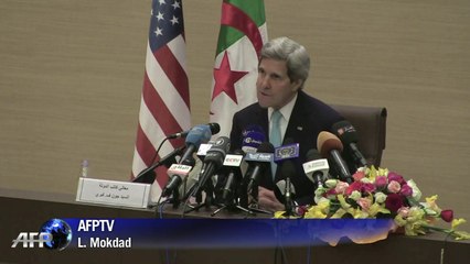 Kerry: les négociations de paix à un moment "critique"