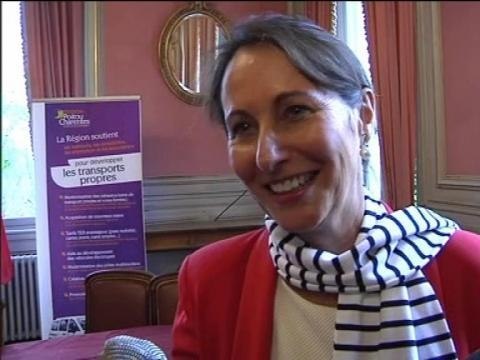 Ségolène Royal transmettra la présidence de la région Poitou-Charentes avant l'été - 03/04