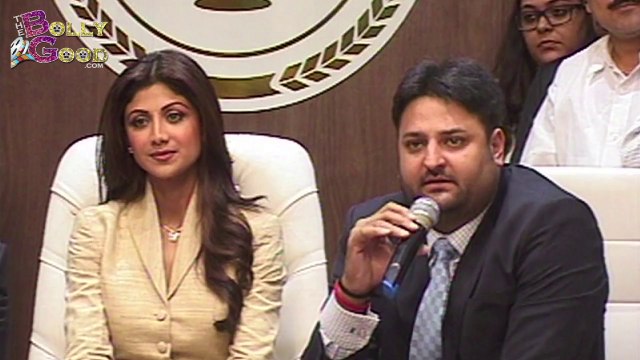 Shilpa Shetty Kundra And Raj Kundra Launch 'Satyug Gold'
