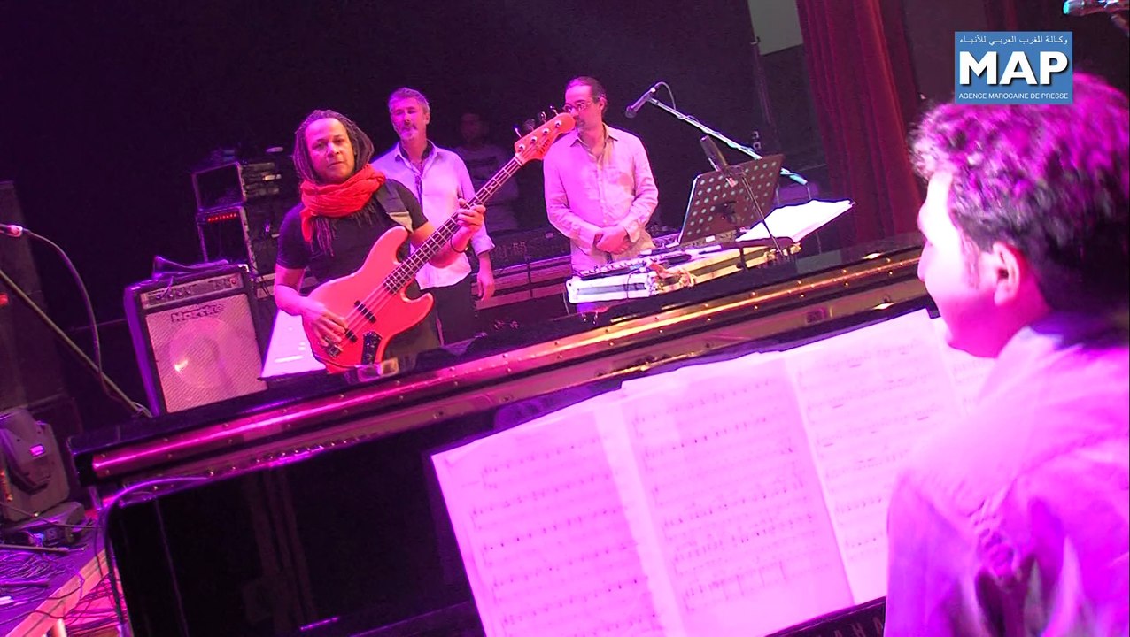 كريم زياد يحيي حفلا غنائيا بالرباط