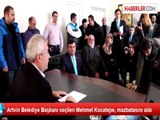 Artvin Belediye Başkanı seçilen Mehmet Kocatepe, mazbatasını aldı