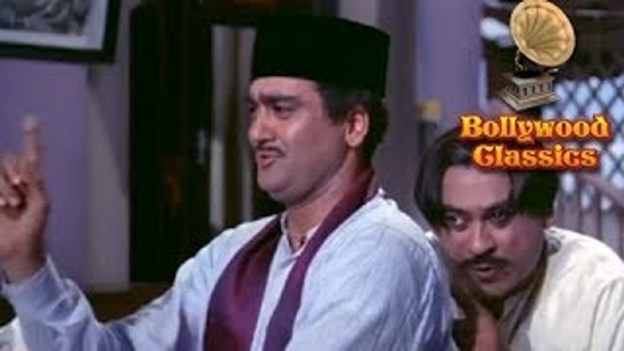 Ek Chatur Naar Karke Shringaar - Kishore Kumar & Manna Dey's Superhit Duet - Padosan