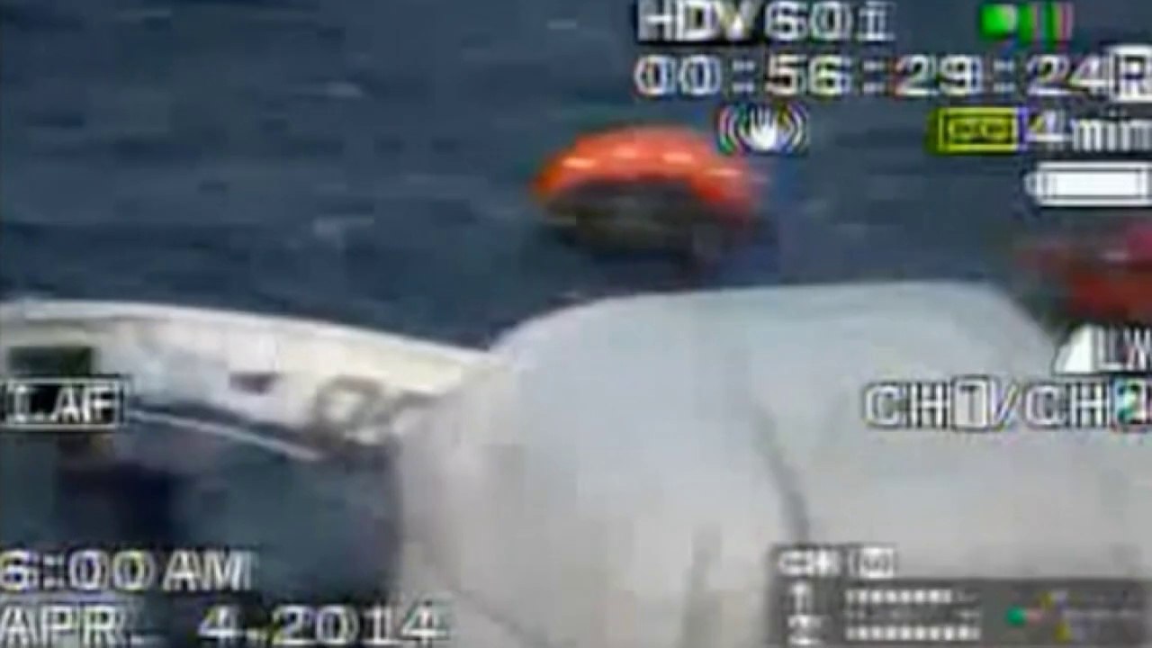 South Korea rescues North Korean sailors after ship sinks