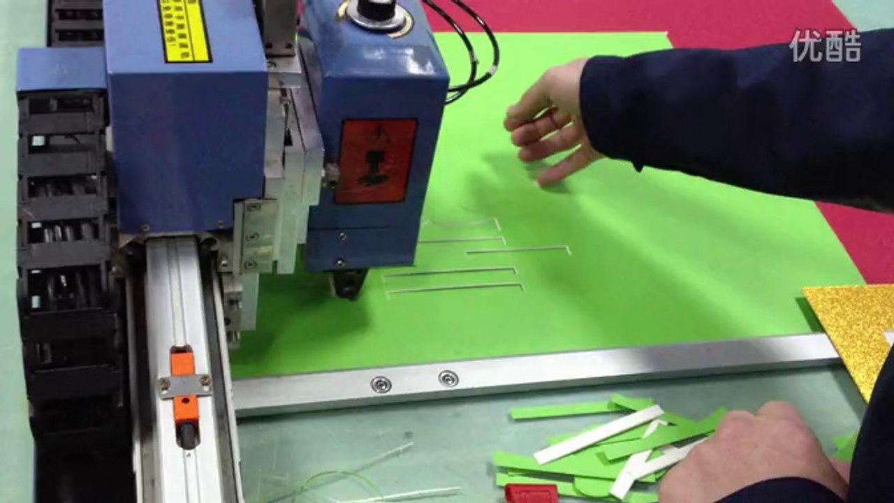 aokecut@63.com outer frame engraving hole flowers machine
