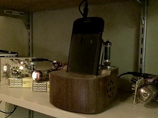 Cellphone Tube Amp / Dock