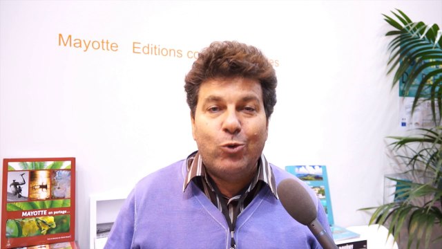 Rencontre avec l'éditeur Thierry MESAS au Salon du livre de Paris avec le ministère des Outre-mer