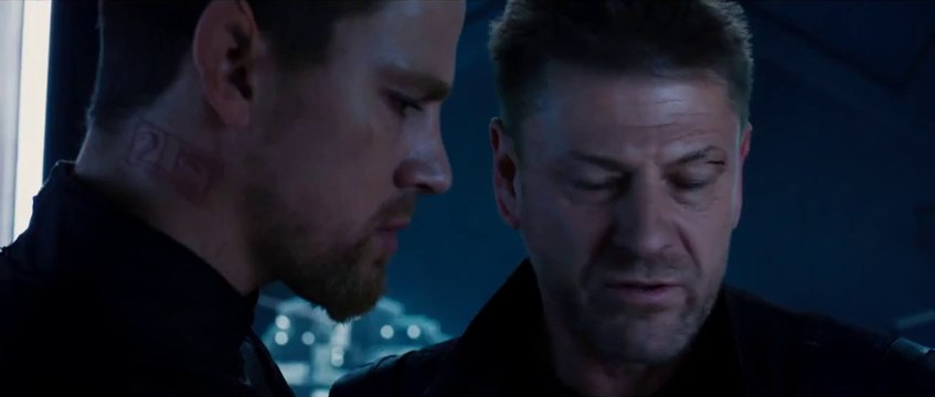 'Jupiter Ascending' - Tráiler español (HD)