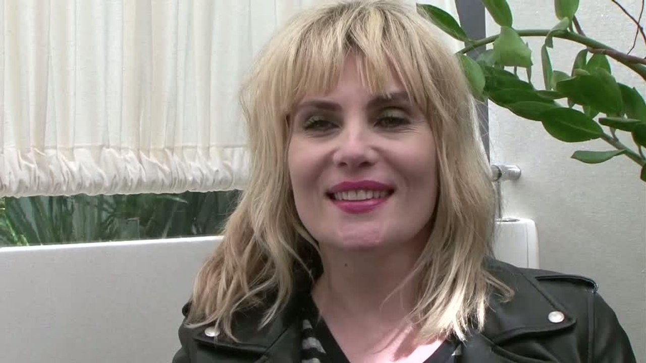 Emmanuelle Seigner, interview