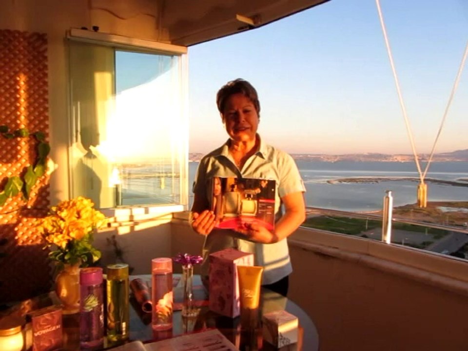 Oriflame Nisan Kataloğu Ürün ve Kampanya Tanıtımı 2014