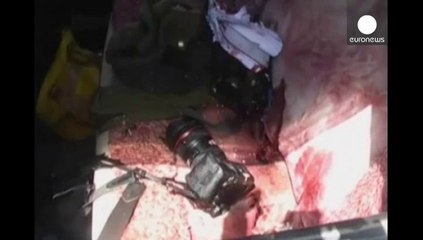 Afganistan'da polisin açtığı ateşte bir AP muhabiri öldü