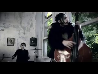 Model - Pembe Mezarlık #np