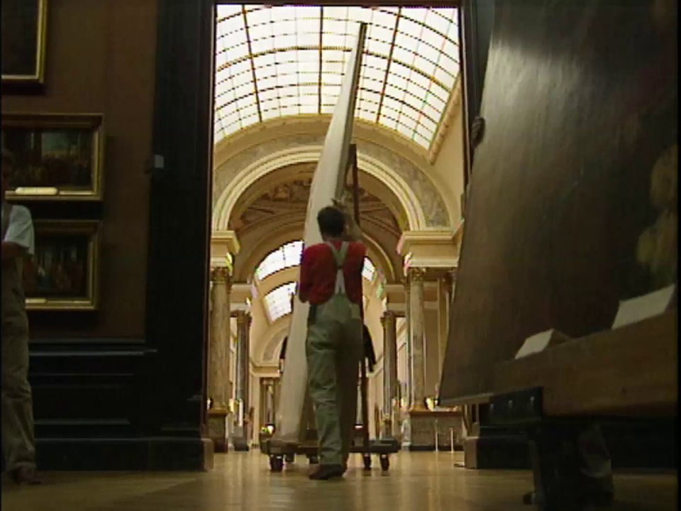 Extrait 12 Paris MashUp : Défilé de peintures