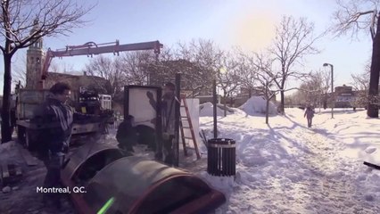 El Ele Tutuşunca Isınan Otobüs Durağı(Duracell Kanada)