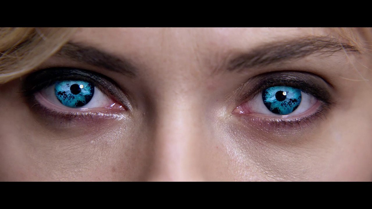 LUCY - Bande annonce VOST