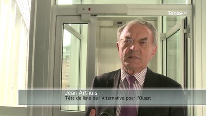 Elections européennes.  Jean Arthuis en campagne à Vannes