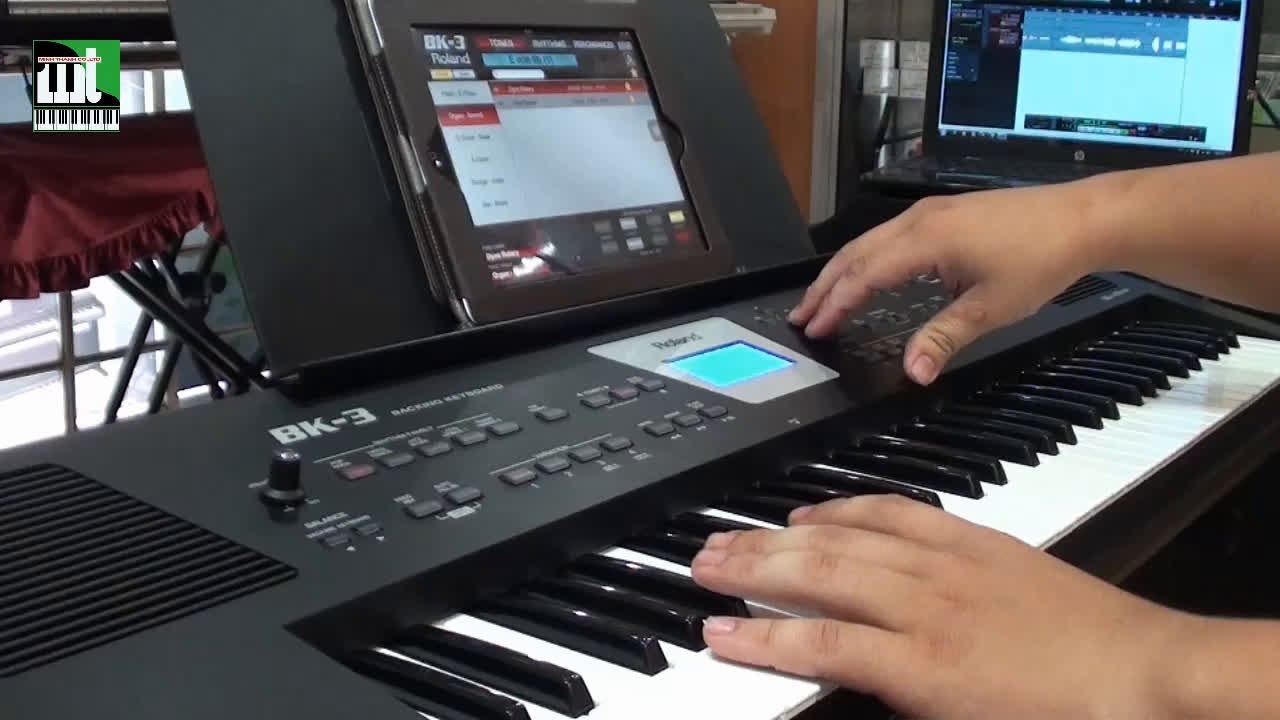Demo tiếng của organ Roland BK3