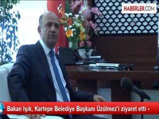 Bakan Işık, Kartepe Belediye Başkanı Üzülmez'i ziyaret etti -