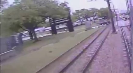 Red-light Runner SUV Struck by METRO Train Reliant Park