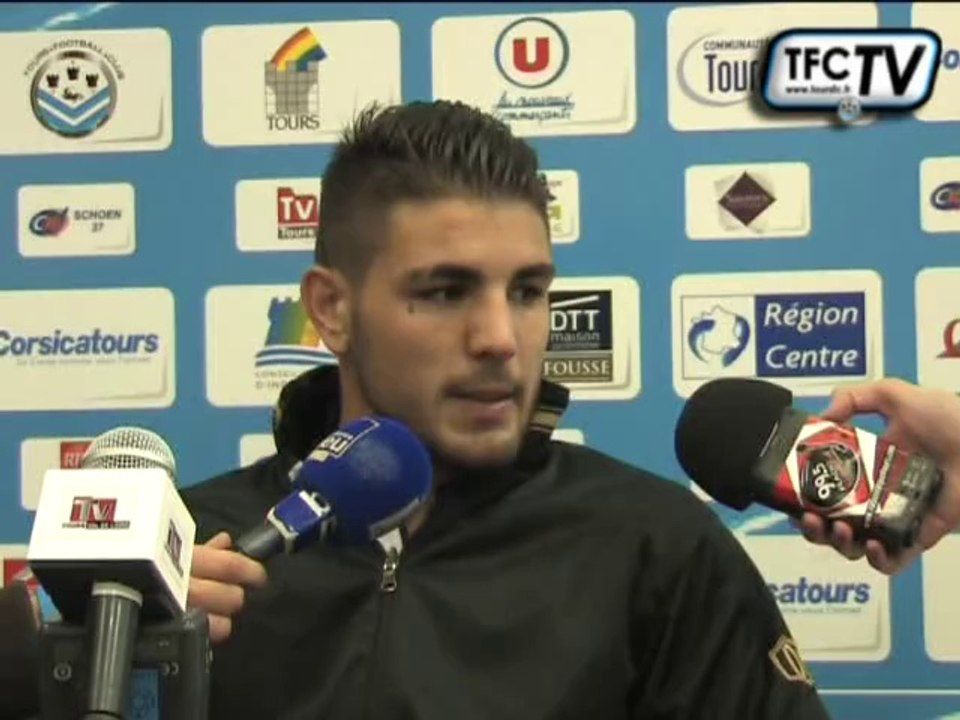 Tours FC - Auxerre "Comme une défaite" (A. Delort)