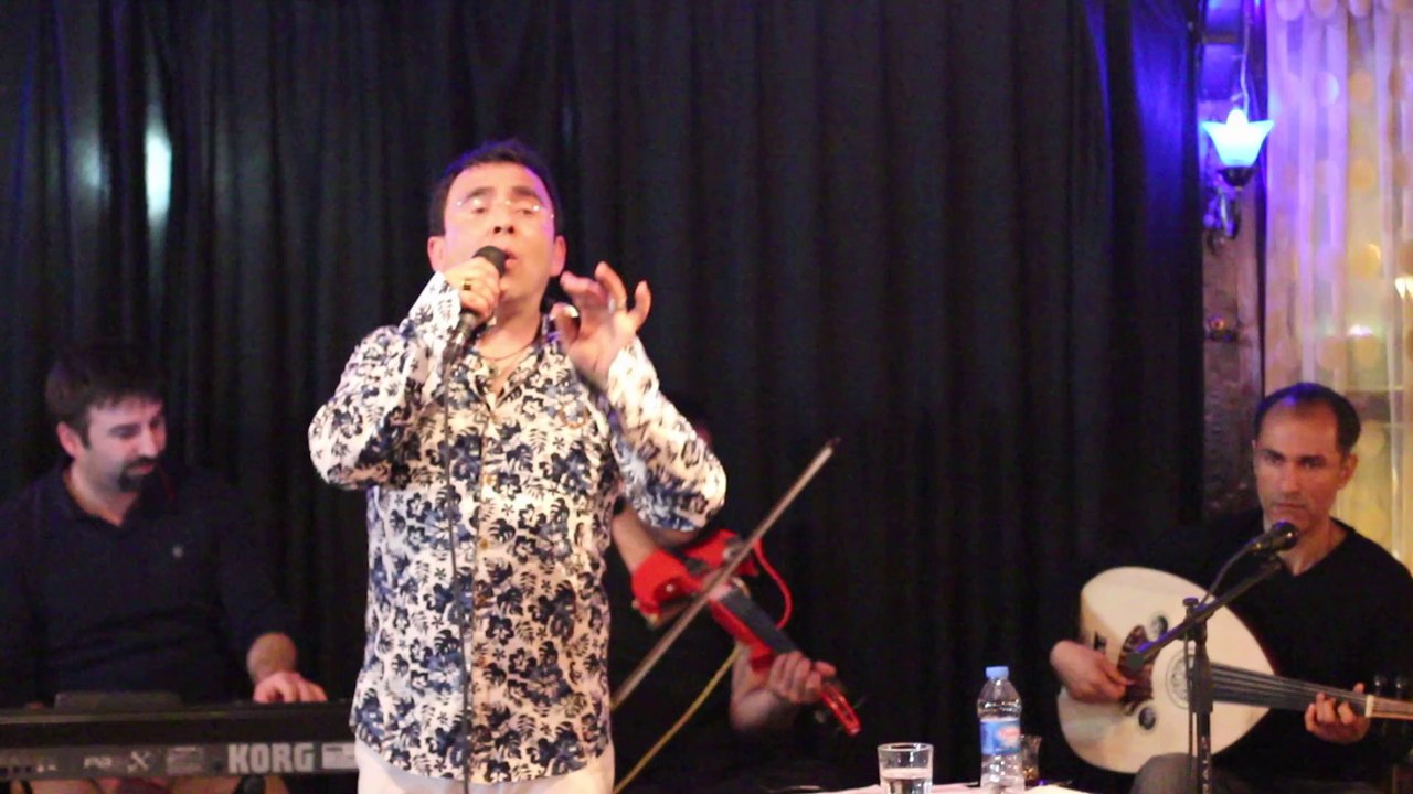 ŞENOL EZER İstanbul sokakları Canlı perf.