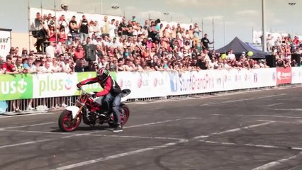 Moto extrem ... ils sont fatigués de vivre ceux la