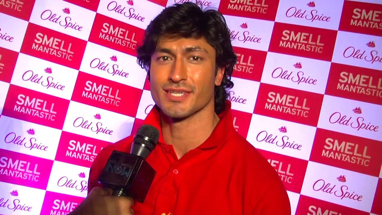 Aamir Khan Launches Jackie Shroff's Son Tiger's HEROPANTI Trailer