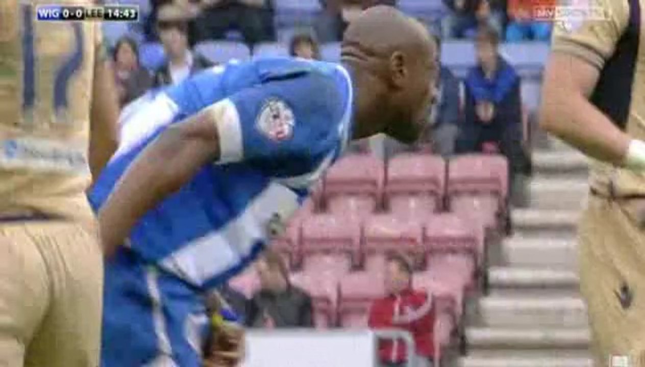 Leeds United and Wigan fans - Minute's applause after 14 minutes of play in memory of #LUFC fans Christopher Loftus and Kevin Speight