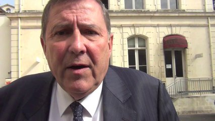 Mairie : Réaction Garrigue