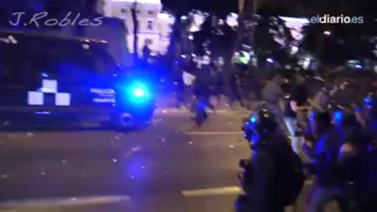 reportage sur les événements des manifestations d'espagne