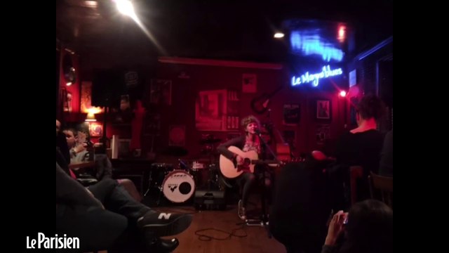 Cloé candidate malheureuse à The Voice en concert dans l'Oise.