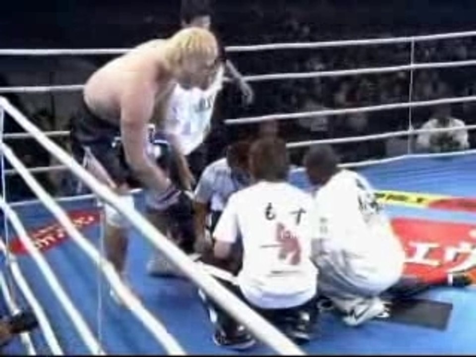 Bobby Ologun VS Hong-Man Choi