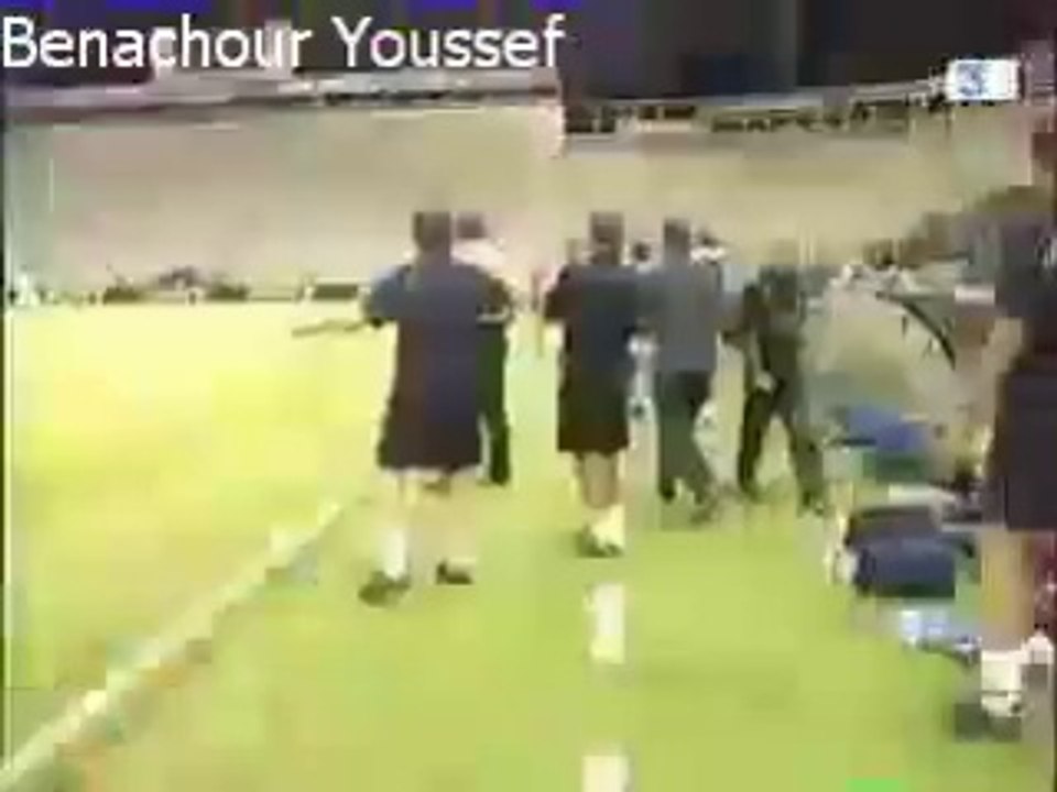 Salaheddine Bassir vs Parma AC - Uefa Champions League - Third qualifying round  -  2001-2002