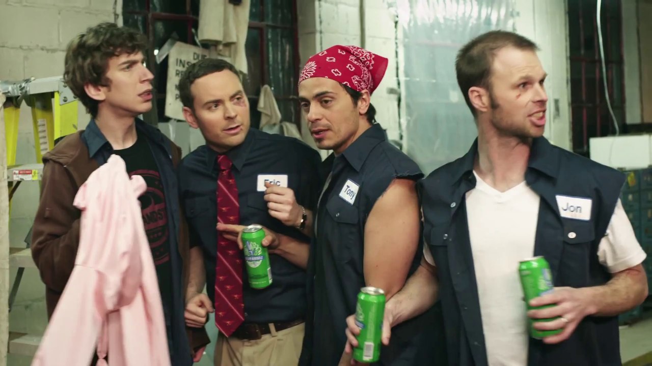 Bikini Calendar - no hands only one leg