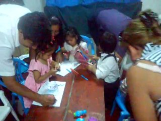 pintando clase de Cuna adventista