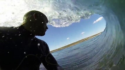 Surf : A l’intérieur du rouleaux avec Kelly Slater!