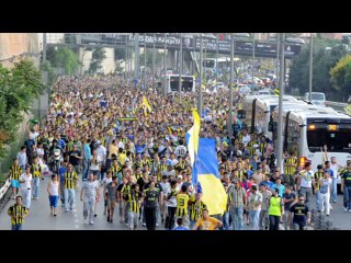 Bir sabah tuttu babam elimden - Fenerbahçe Marşı