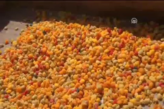 Fanatik arılardan ezeli rekabete uygun polenler