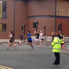 Sheffield Marathon goes ahead despite NO WATER