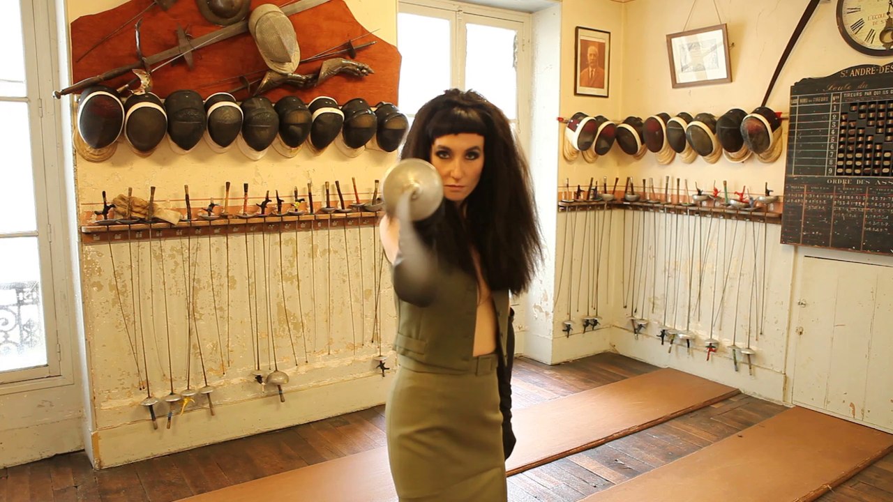 Mika'Ela Fisher - Making-of ' Die Tapferen Haende im Chaos der Zeit ' Chapter I