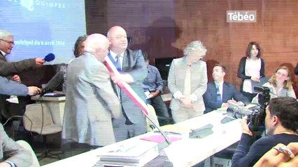 Quimper. Ludovic Jolivet s'installe dans le fauteuil de maire